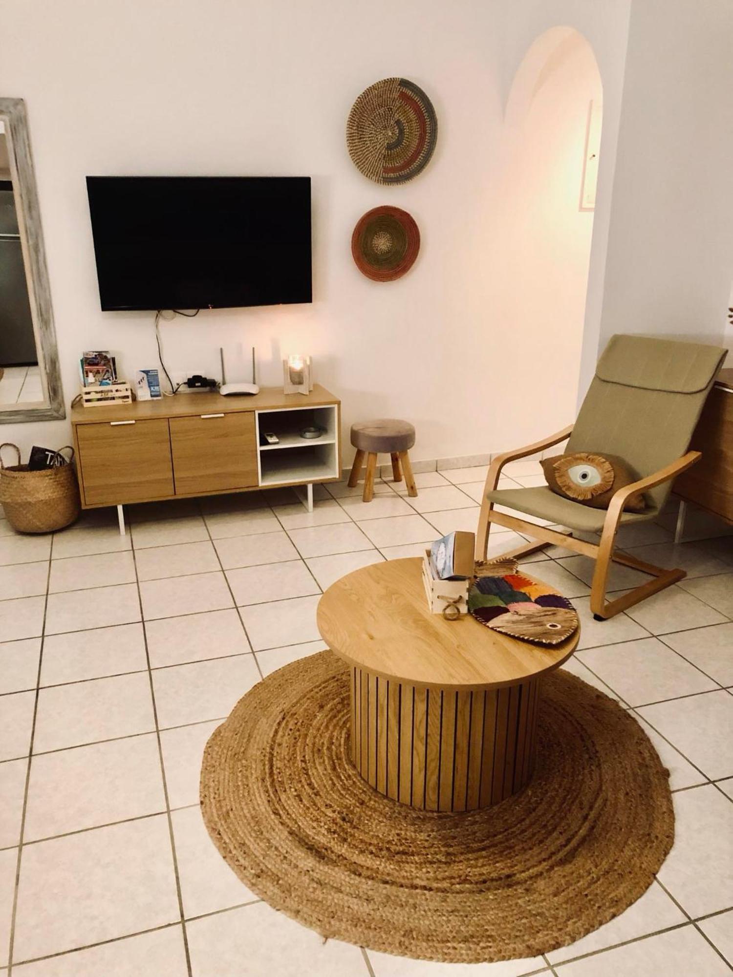 Cozy Flat With Garden Διαμέρισμα Τήνος Εξωτερικό φωτογραφία